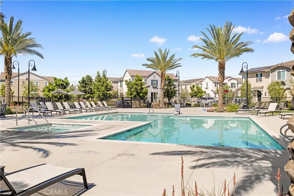4056 E Peony Paseo #16 Ontario, CA 91761