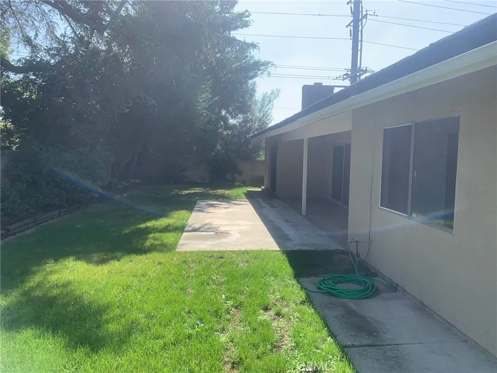 2114 Forbes Claremont, CA 91711