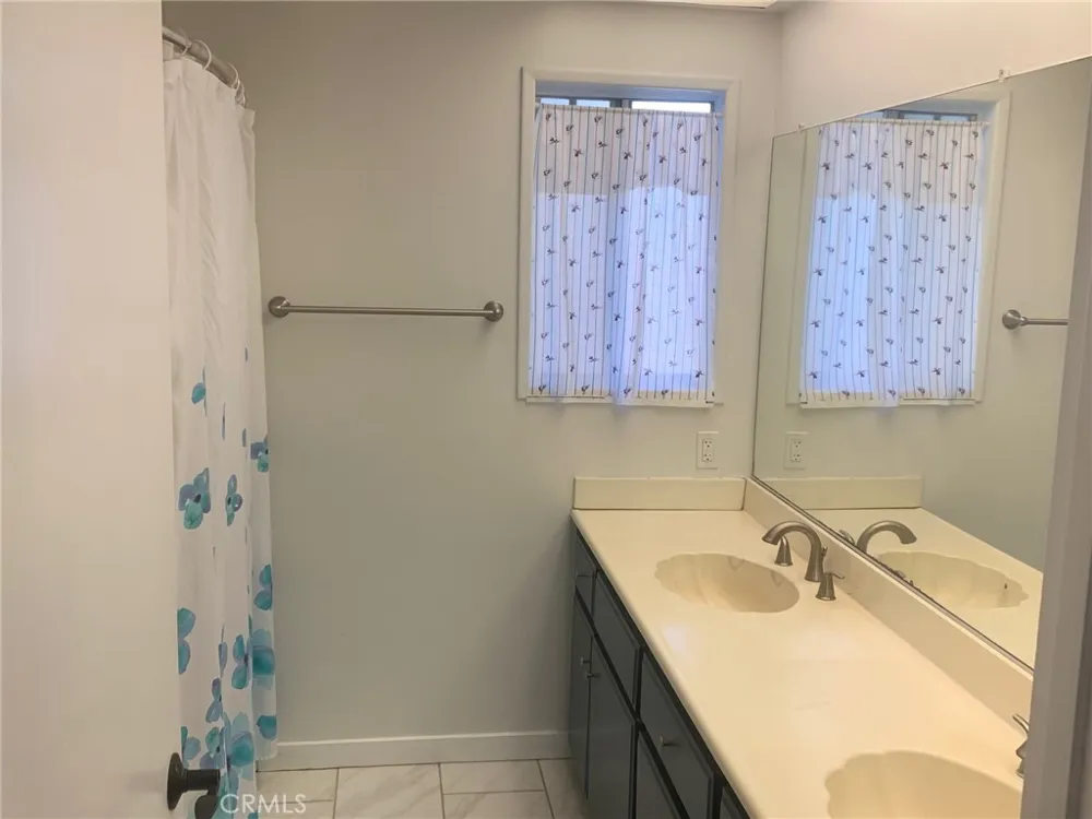 2114 Forbes Claremont, CA 91711