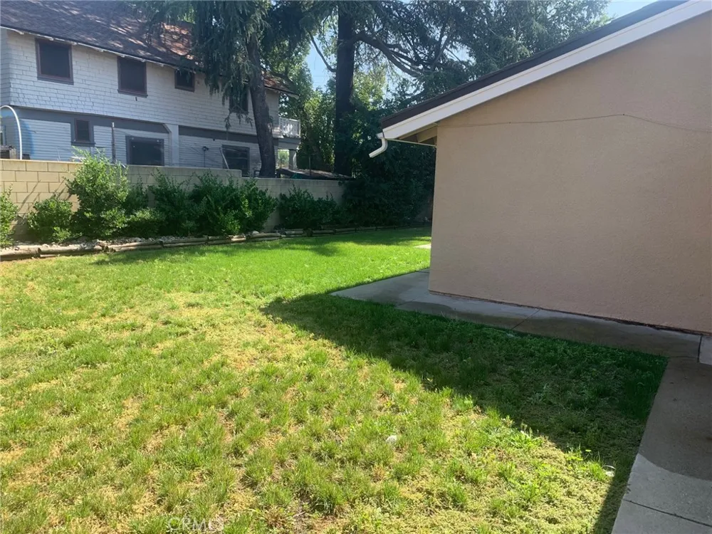 2114 Forbes Claremont, CA 91711