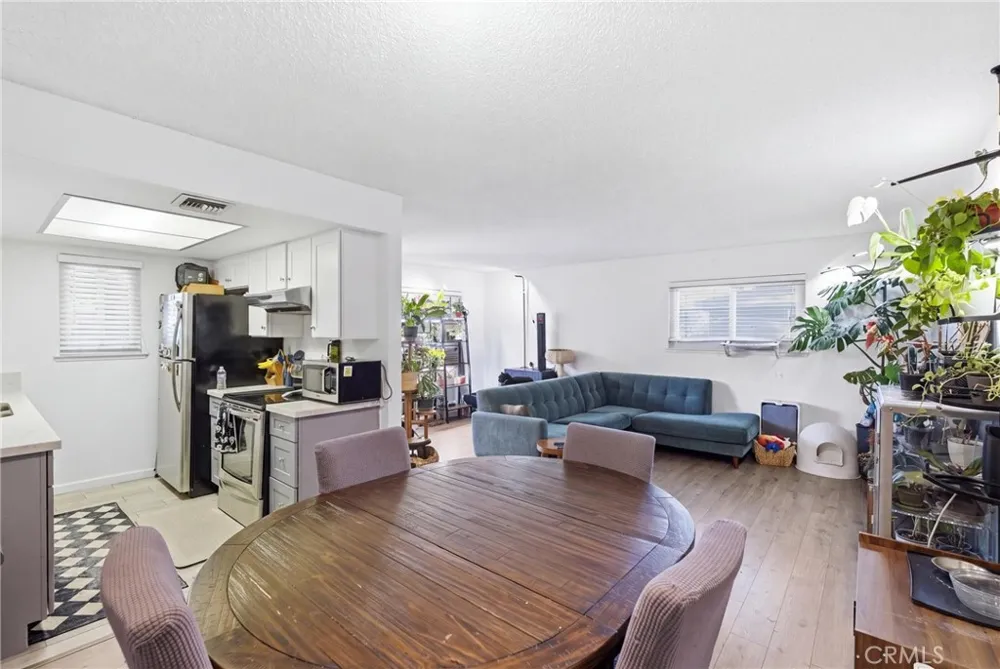 1328 Primrose Street #4 Upland, CA 91786
