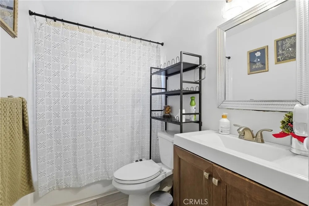 1328 Primrose Street #4 Upland, CA 91786