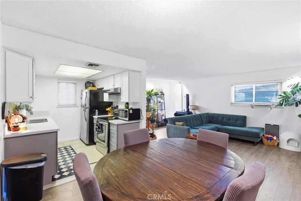 1328 Primrose Street #4 Upland, CA 91786