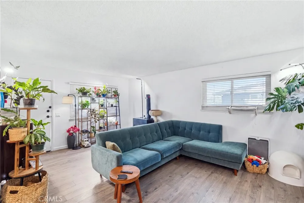 1328 Primrose Street #4 Upland, CA 91786
