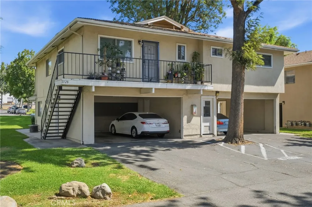 1328 Primrose Street #4 Upland, CA 91786