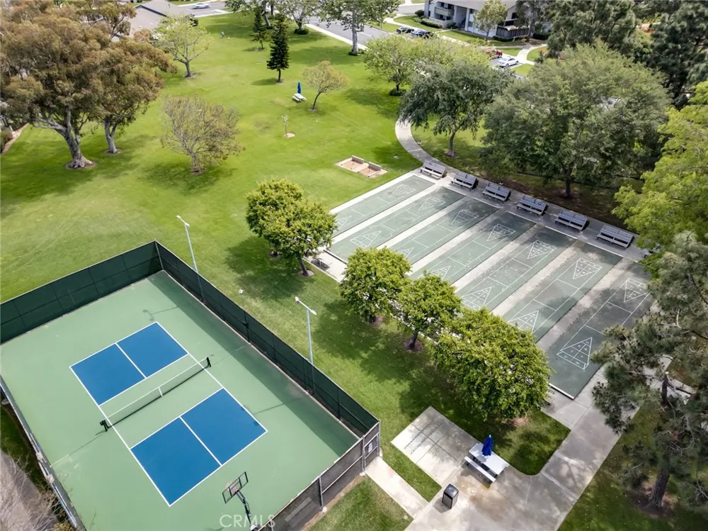 8777 Coral Springs Court #11B Huntington Beach, CA 92646