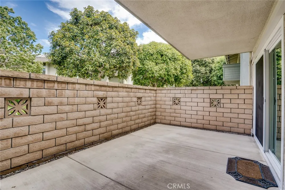 8777 Coral Springs Court #11B Huntington Beach, CA 92646