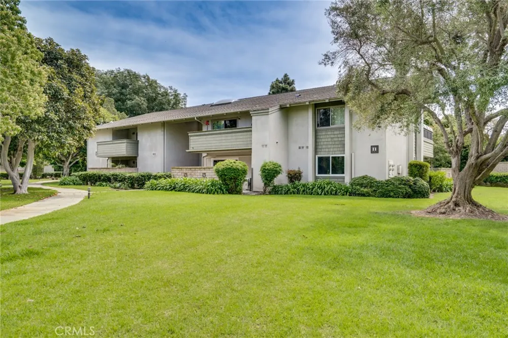 8777 Coral Springs Court #11B Huntington Beach, CA 92646