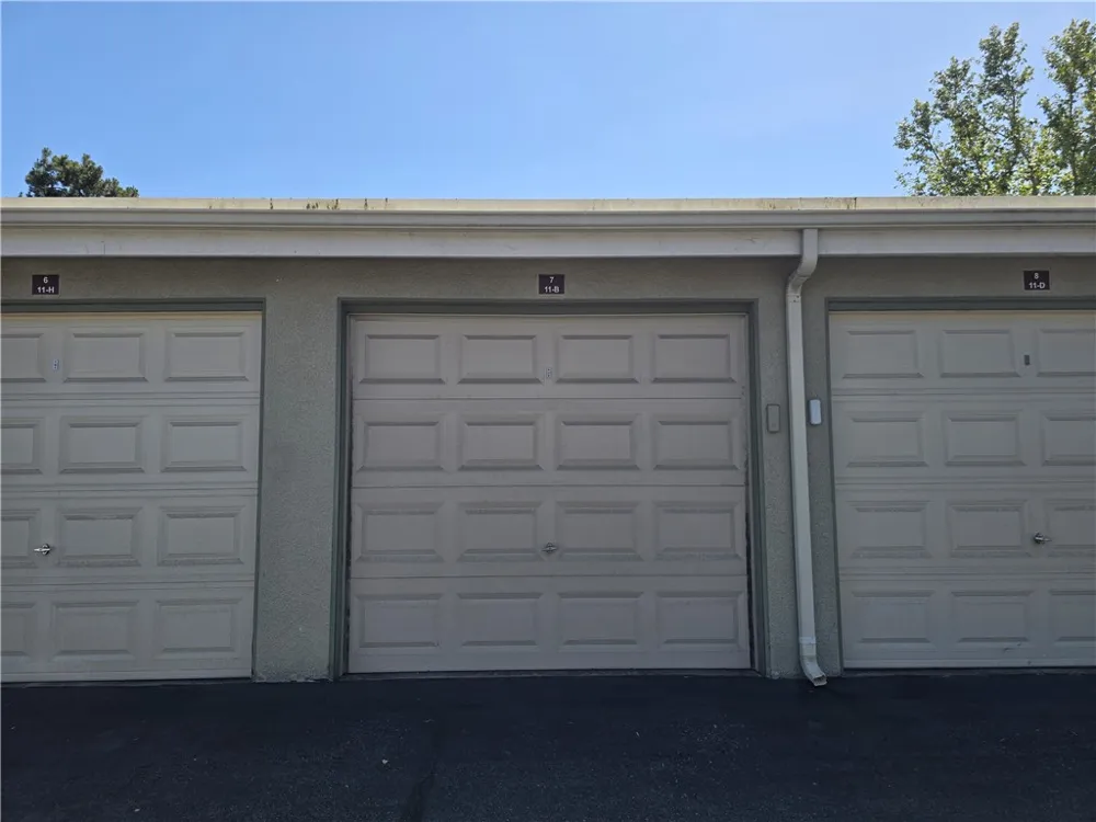 8777 Coral Springs Court #11B Huntington Beach, CA 92646