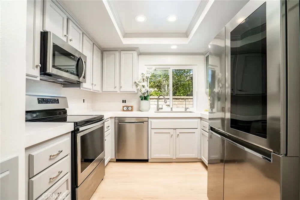 8777 Coral Springs Court #11B Huntington Beach, CA 92646