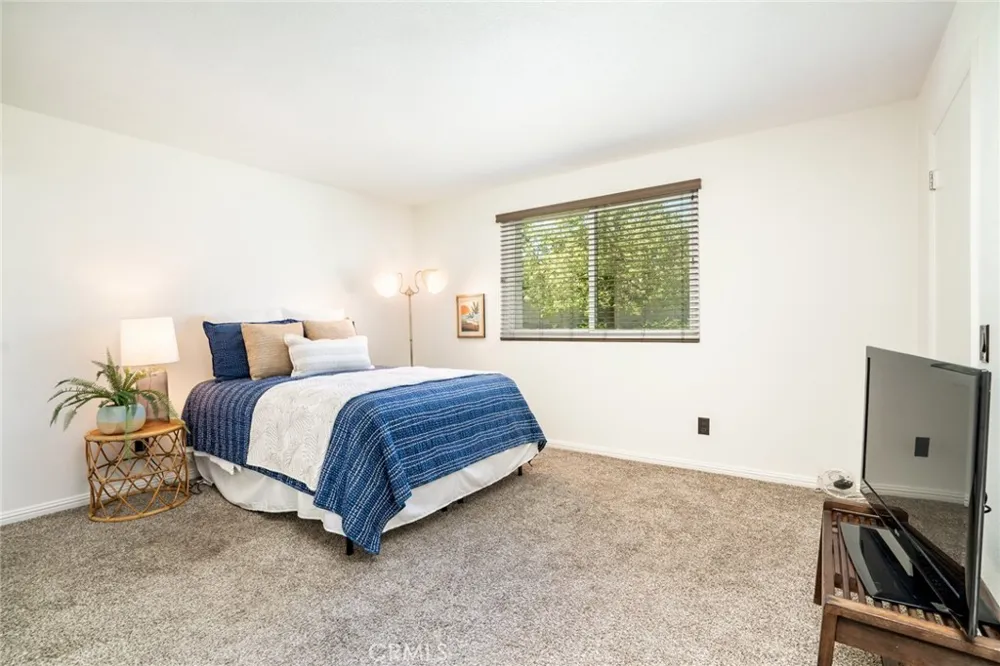 8777 Coral Springs Court #11B Huntington Beach, CA 92646
