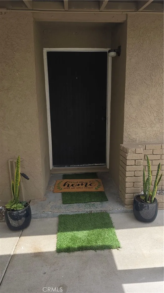 606 North Dahlia Avenue Ontario, CA 91762