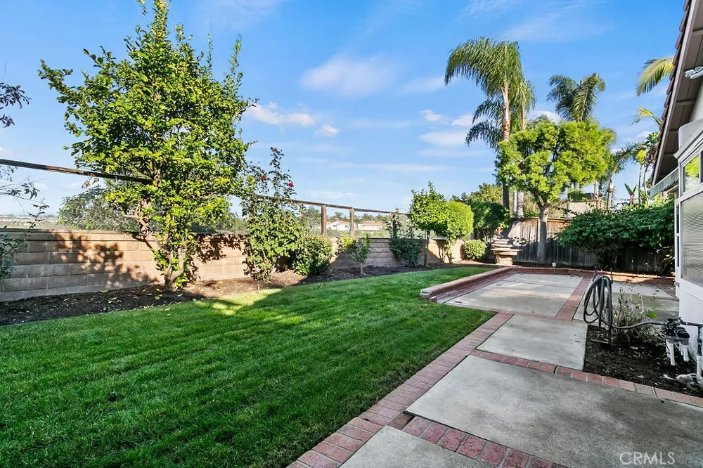 28645 Via Pasatiempo Laguna Niguel, CA 92677