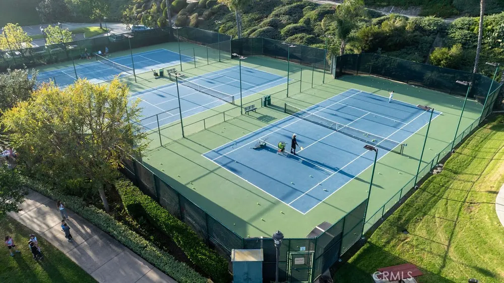 28645 Via Pasatiempo Laguna Niguel, CA 92677