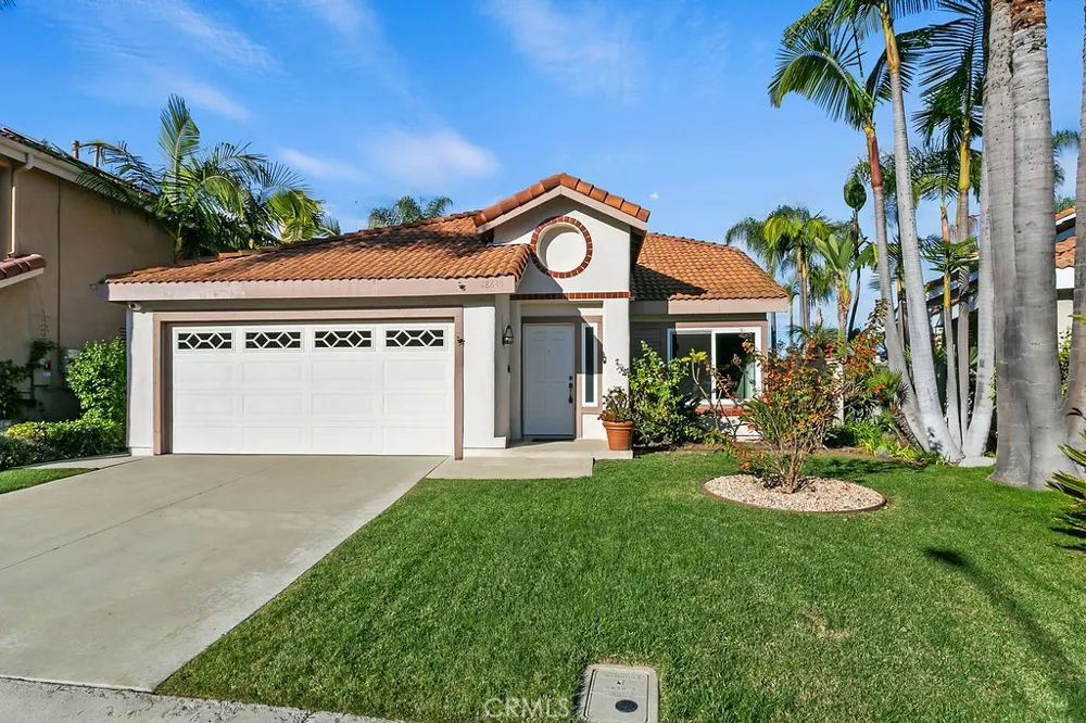28645 Via Pasatiempo Laguna Niguel, CA 92677