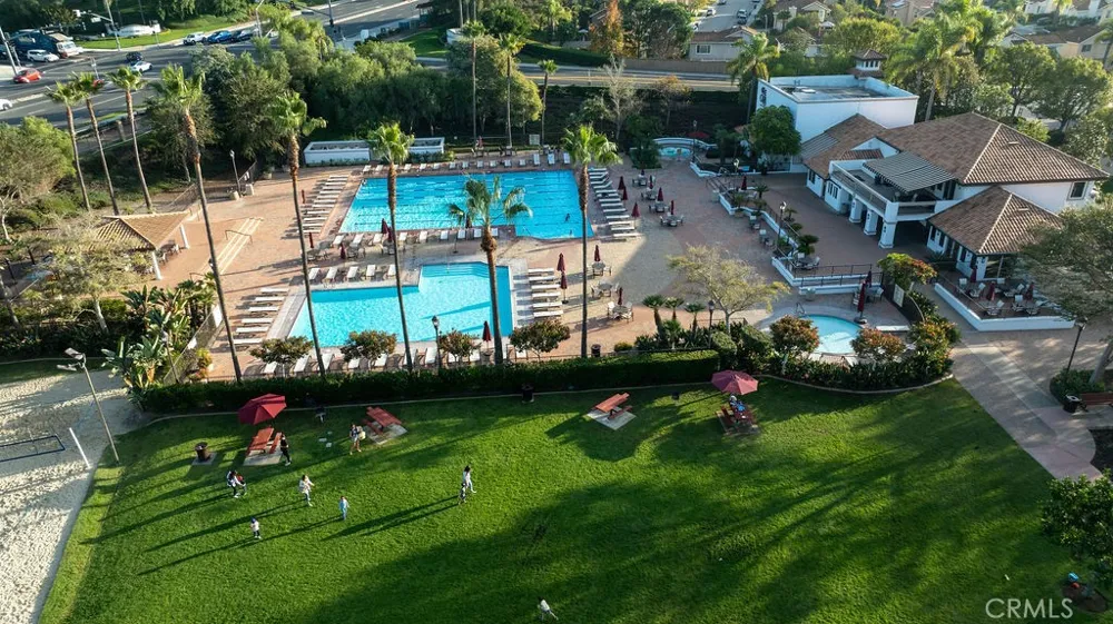 28645 Via Pasatiempo Laguna Niguel, CA 92677