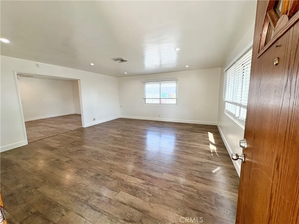 319 E Park Ontario, CA 91761