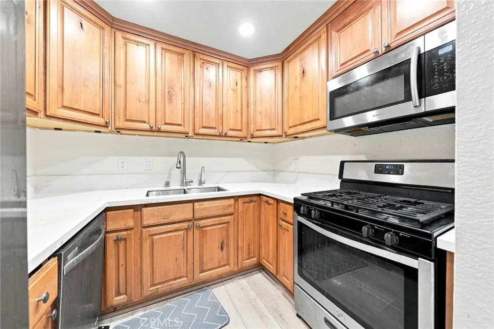 22896 Hilton Head #319 Diamond Bar, CA 91765