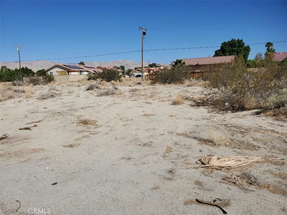 Avenida Mirola Desert Hot Springs, CA 92240
