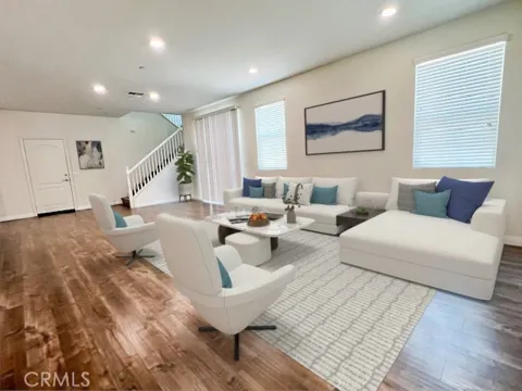 6105 Rosewood Way