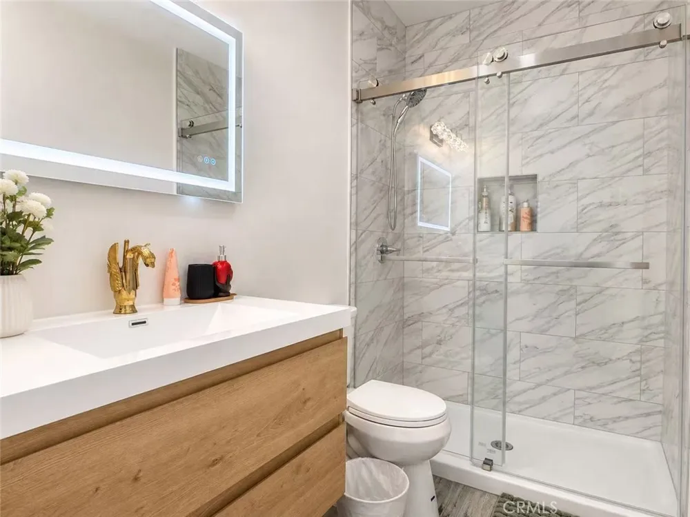 559 E Juanita #B Glendora, CA 91740