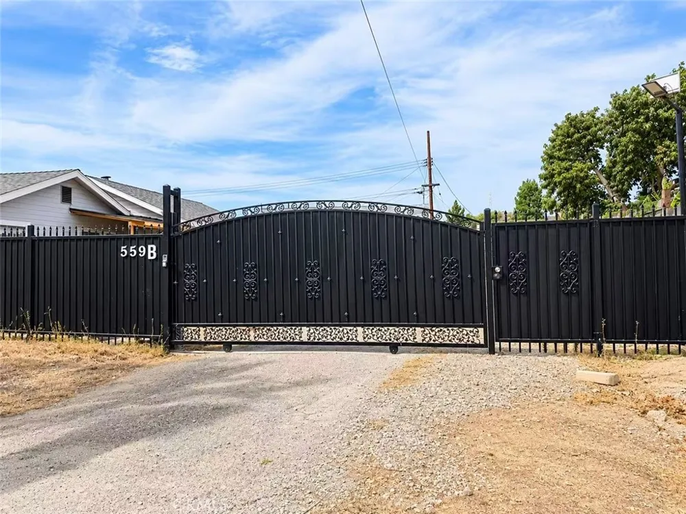 559 E Juanita #B Glendora, CA 91740
