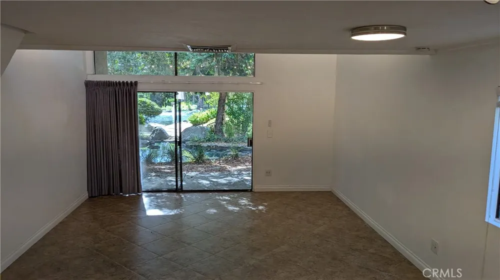 4900 E Chapman #48 Orange, CA 92869