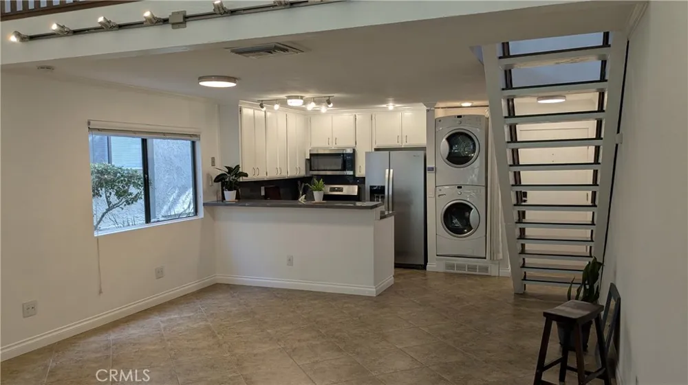 4900 E Chapman #48 Orange, CA 92869