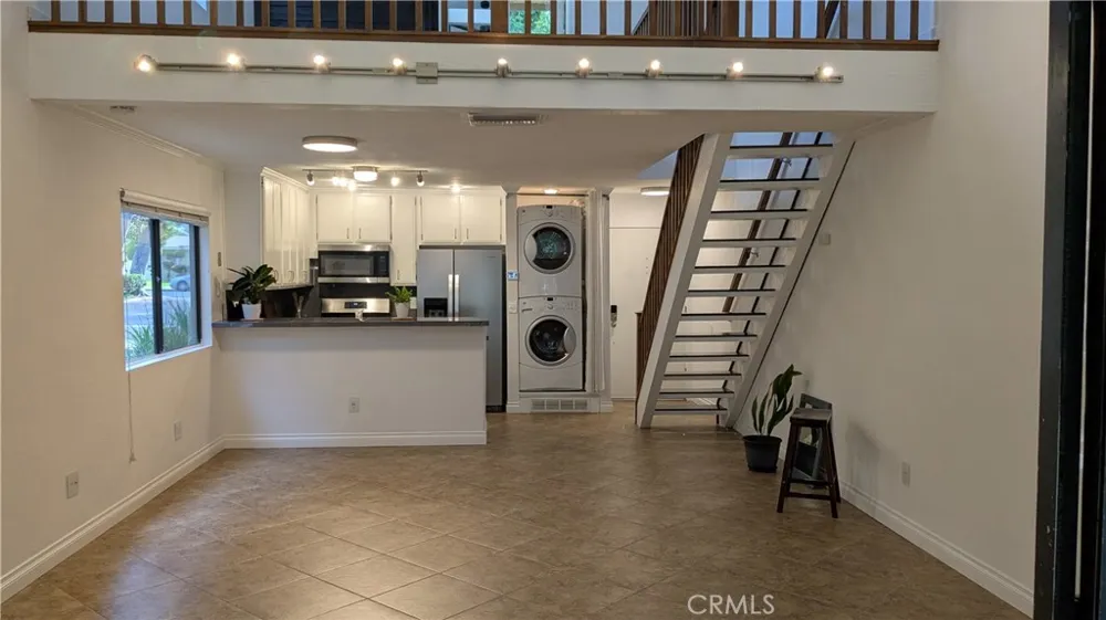 4900 E Chapman #48 Orange, CA 92869