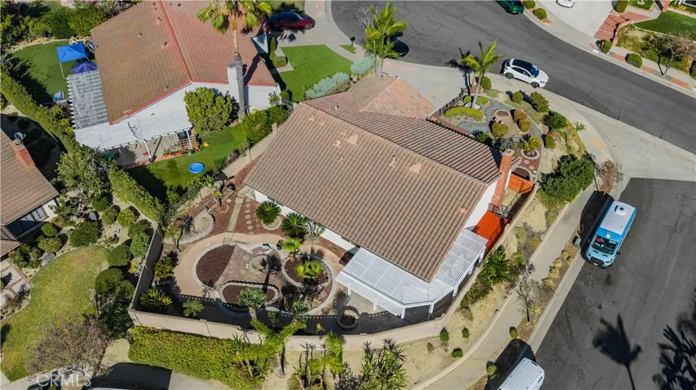 2580 Robinhood Orange, CA 92867
