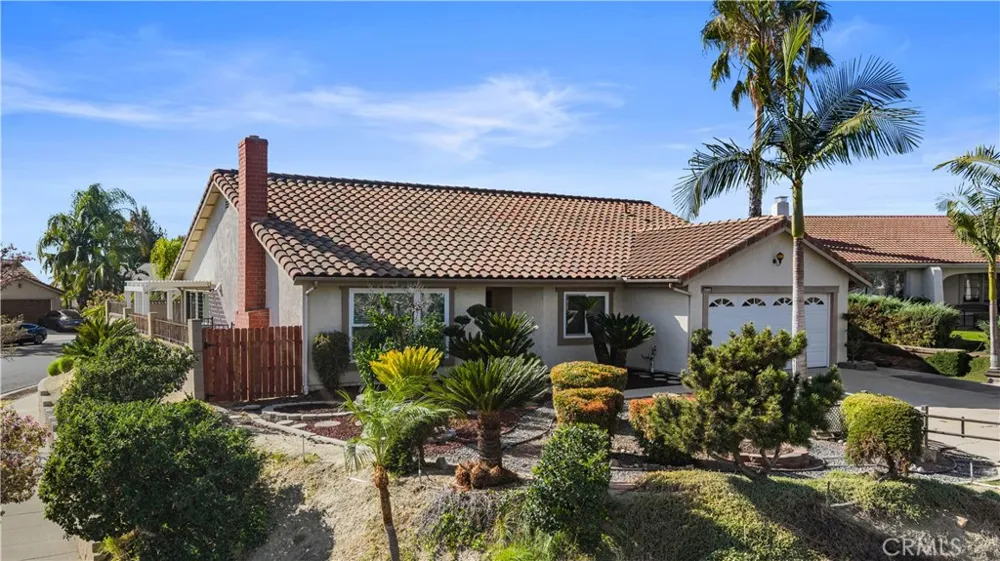 2580 Robinhood Orange, CA 92867