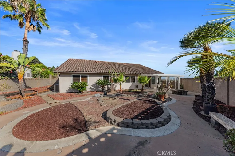 2580 Robinhood Orange, CA 92867