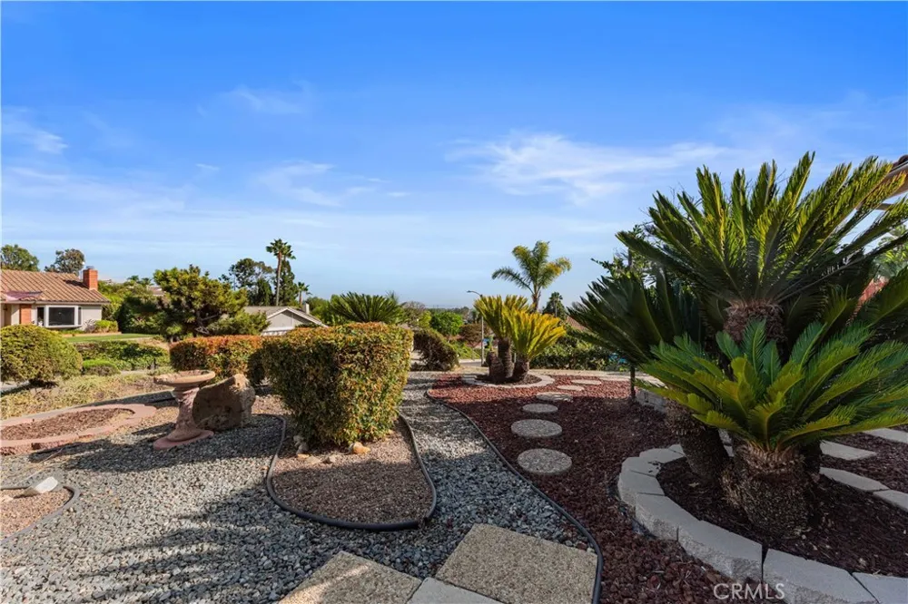 2580 Robinhood Orange, CA 92867