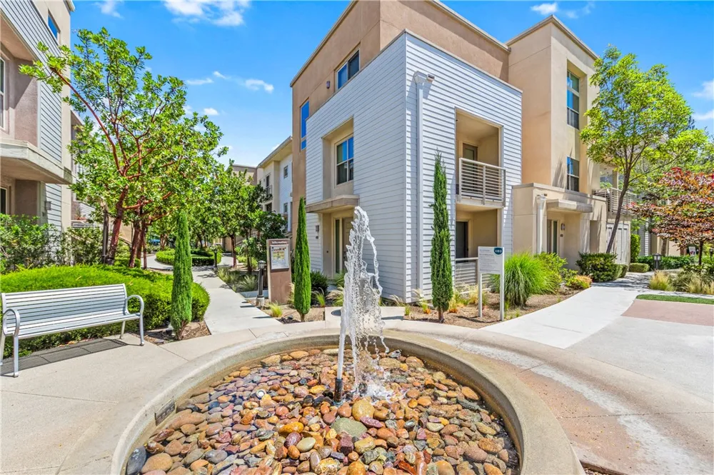 664 Colorado Circle Carson, CA 90745