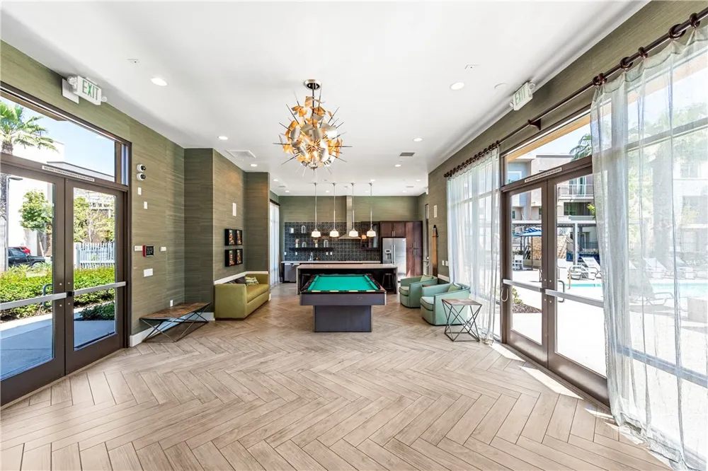664 Colorado Circle Carson, CA 90745