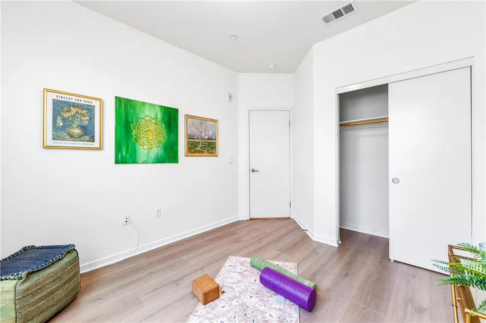 664 Colorado Circle Carson, CA 90745