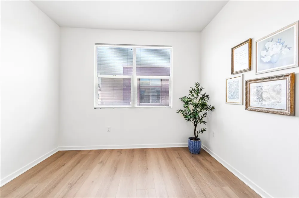 664 Colorado Circle Carson, CA 90745