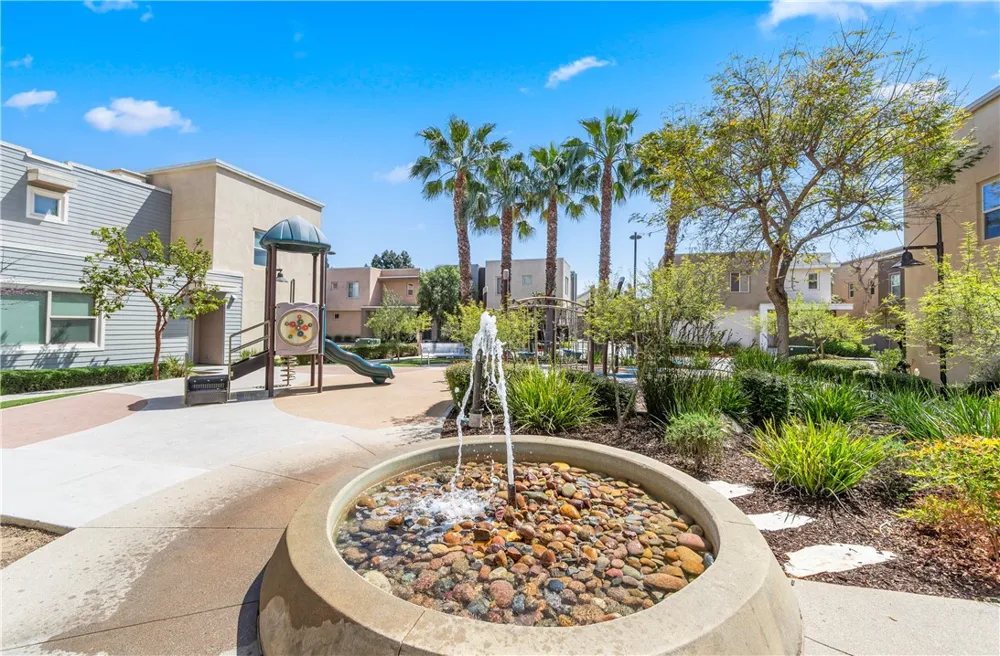 664 Colorado Circle Carson, CA 90745