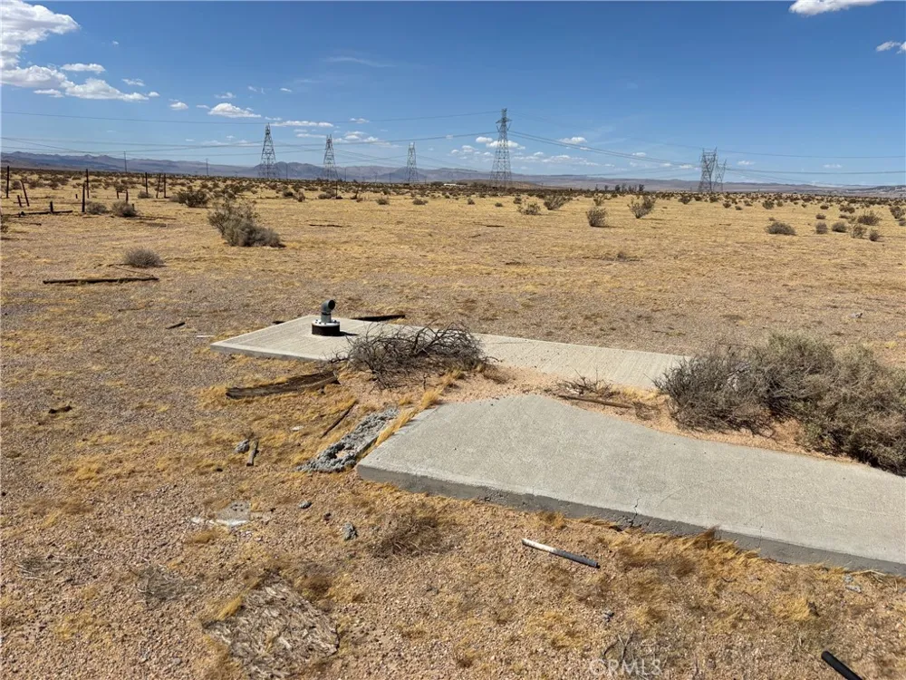 Mountain View Newberry Springs, CA 92365
