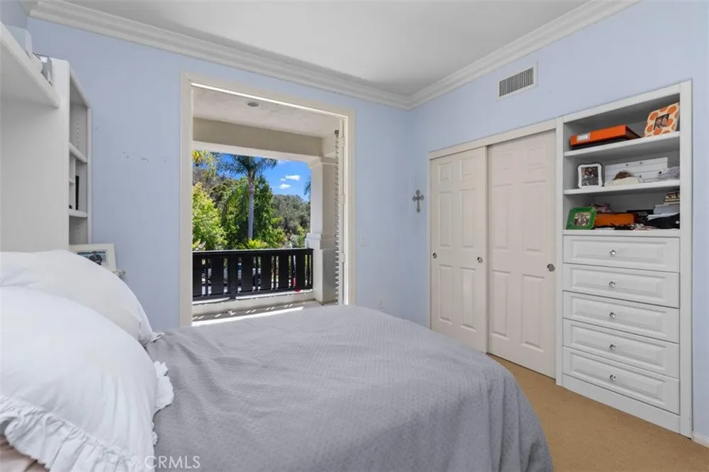 3759 Sage Canyon Drive Encinitas, CA 92024