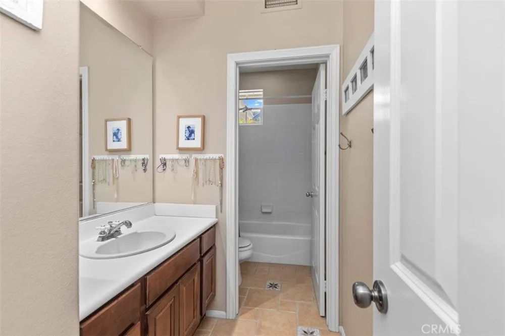 3759 Sage Canyon Drive Encinitas, CA 92024