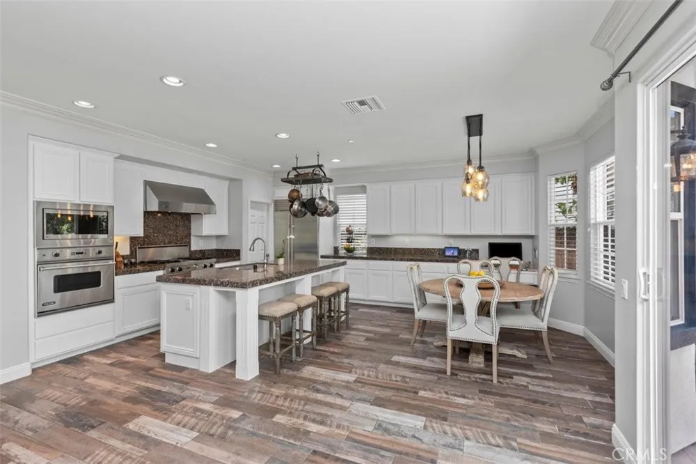 3759 Sage Canyon Drive Encinitas, CA 92024