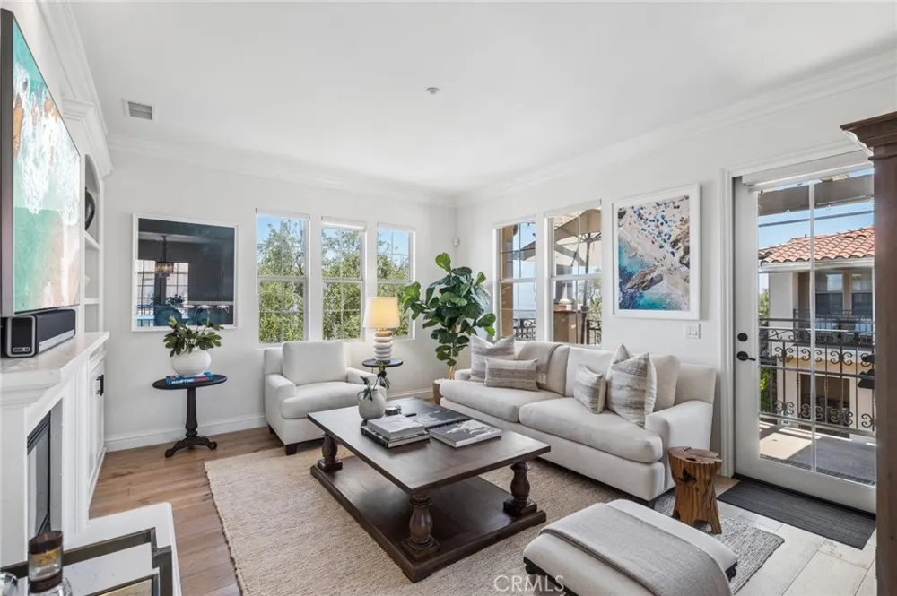 30 Talmont Newport Coast, CA 92657