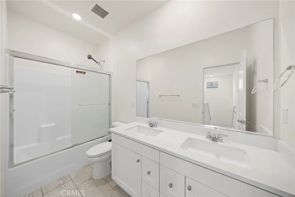 4050 S Bowery pl Ontario, CA 91761