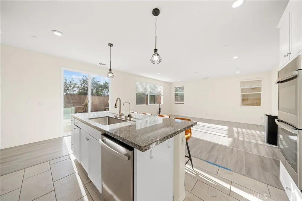 4050 S Bowery pl Ontario, CA 91761