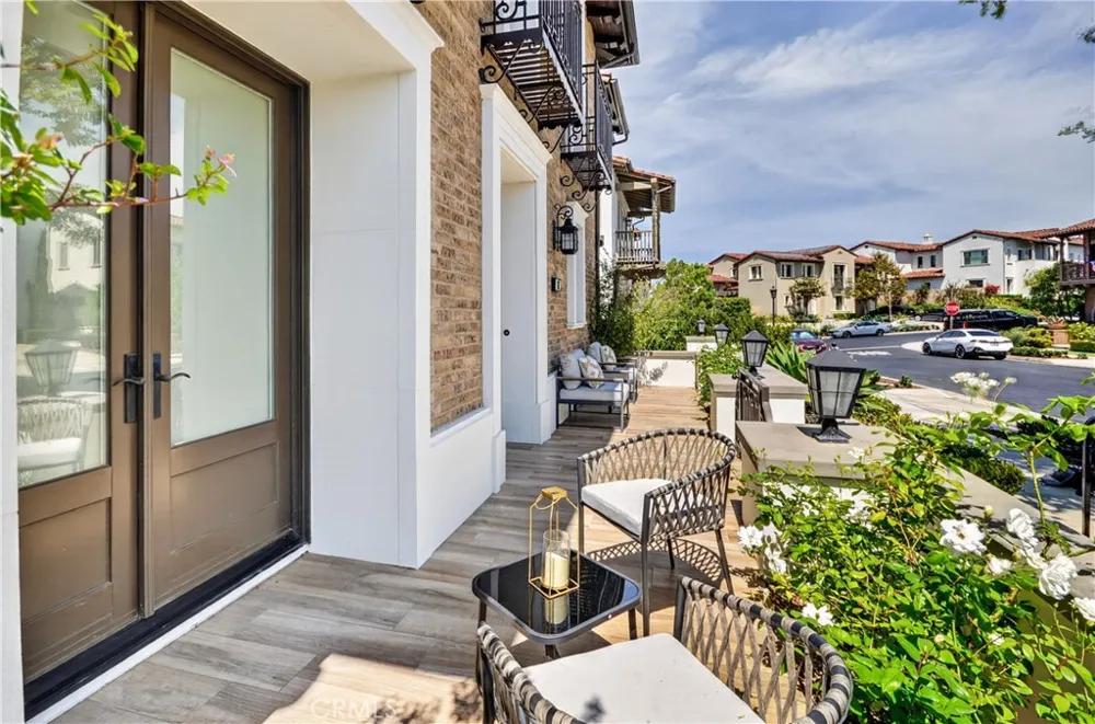 103 Via Almodovar San Clemente, CA 92672