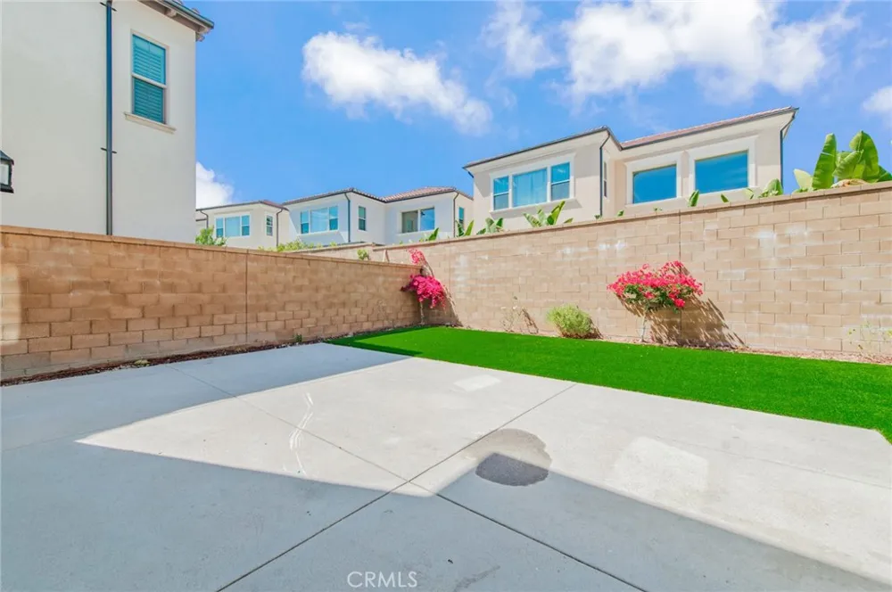133 Hyperion Irvine, CA 92618