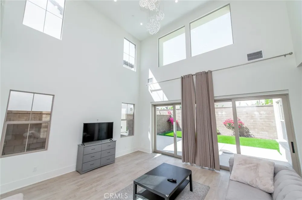 133 Hyperion Irvine, CA 92618