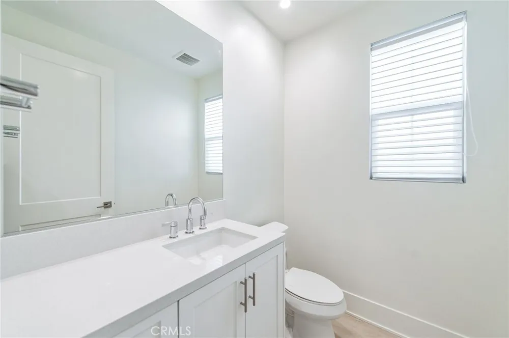 133 Hyperion Irvine, CA 92618