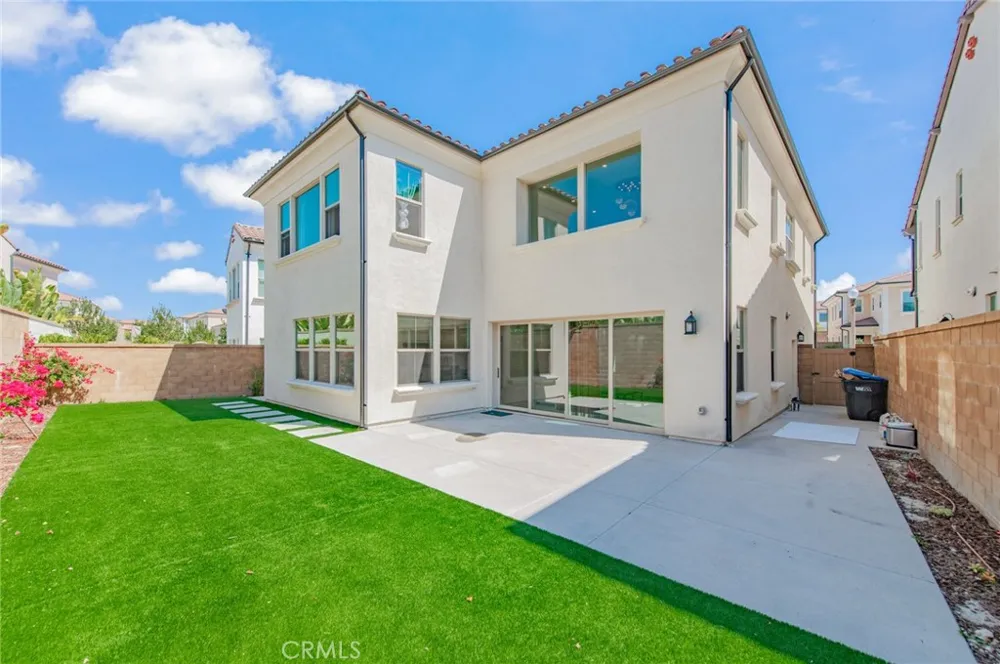 133 Hyperion Irvine, CA 92618